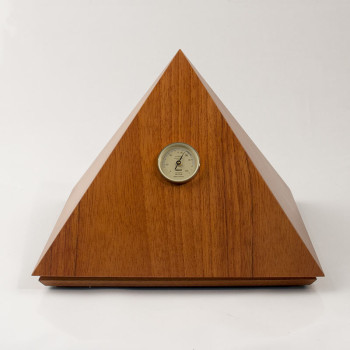 Adorini Pyramid De Luxe  M Humidor cedro