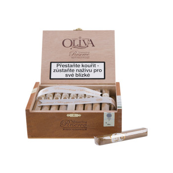 Oliva Connecticut Reserve Petit Corona 1/30 - 2