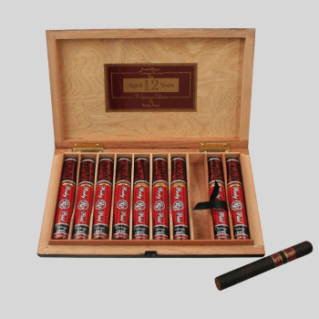 Rocky Patel Vintage 1990 Deluxe Toro Tubo  1/10